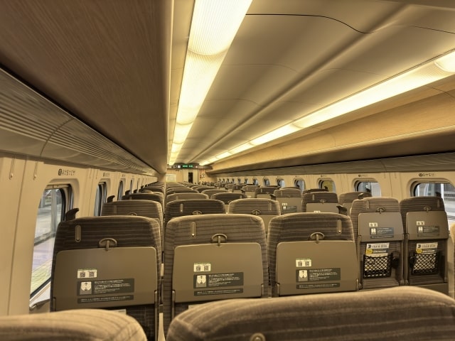 seats on shinkansen